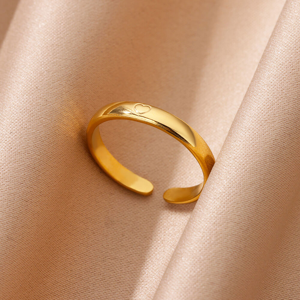Evelyn | Love Ring 18K Gold