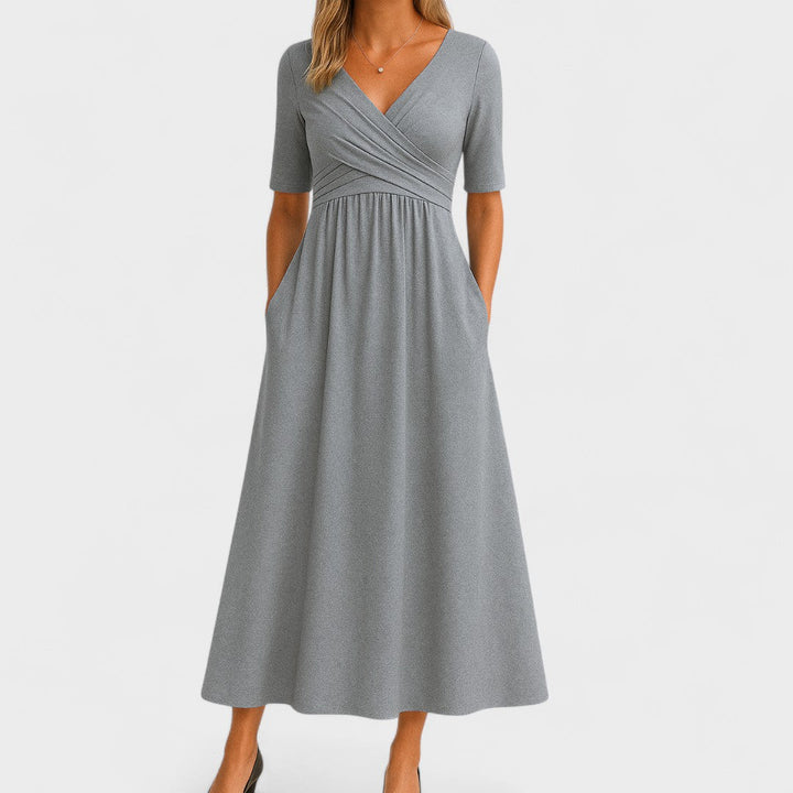 Evelyn | Elegant Midi Dress