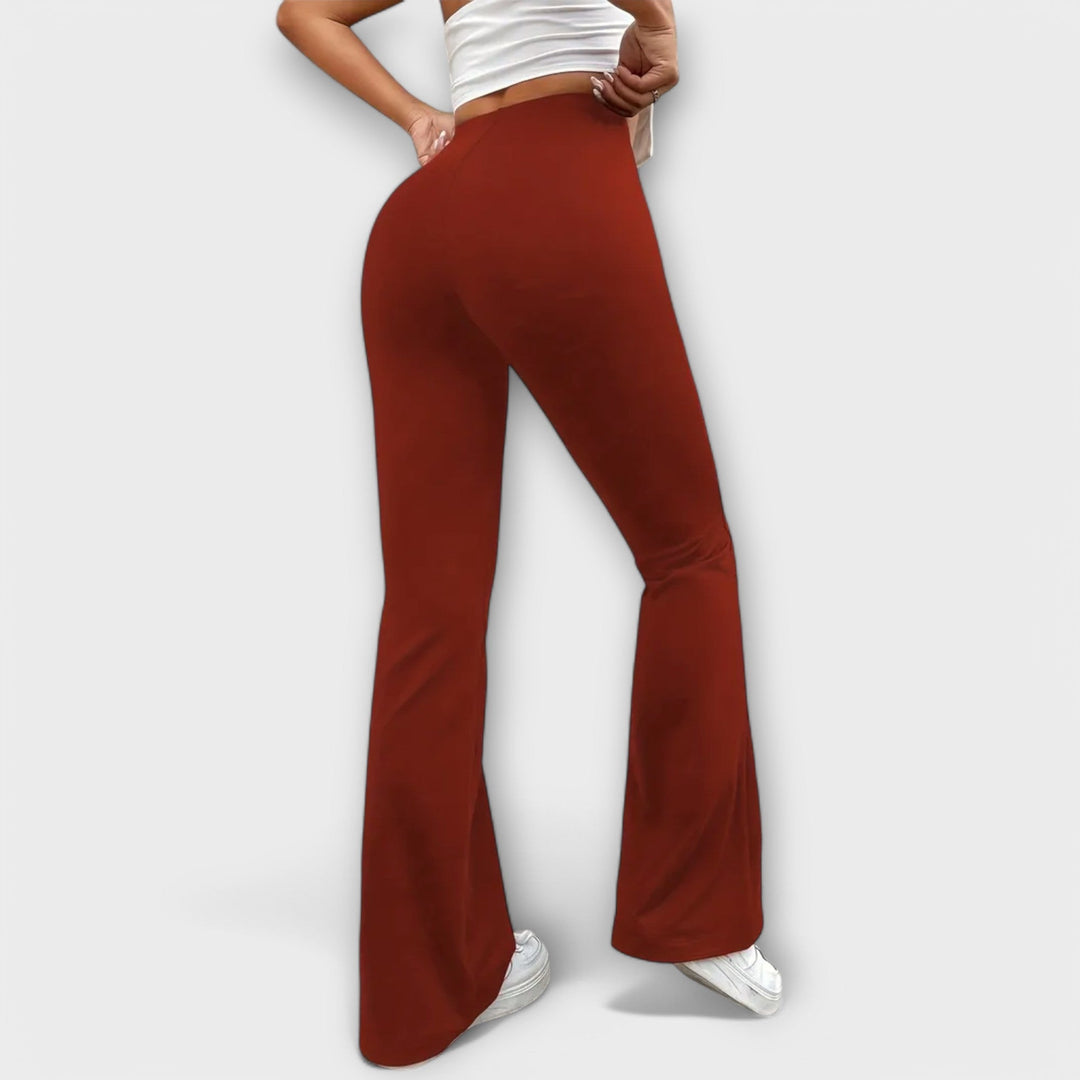 Evelyn | Relaxed Pants with Flared Leg