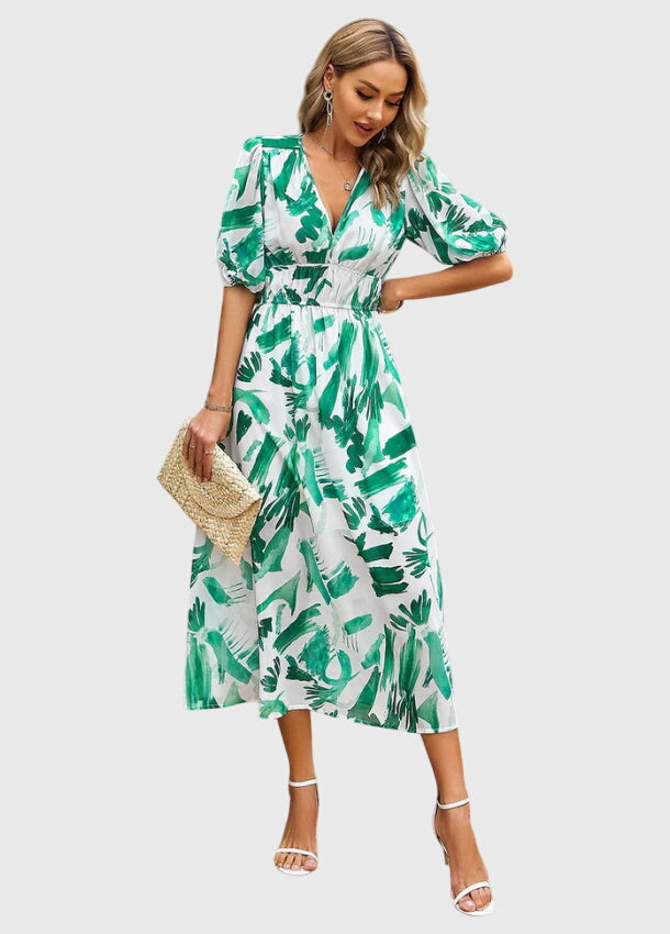 Evelyn | Flattering Floral Midi Dress