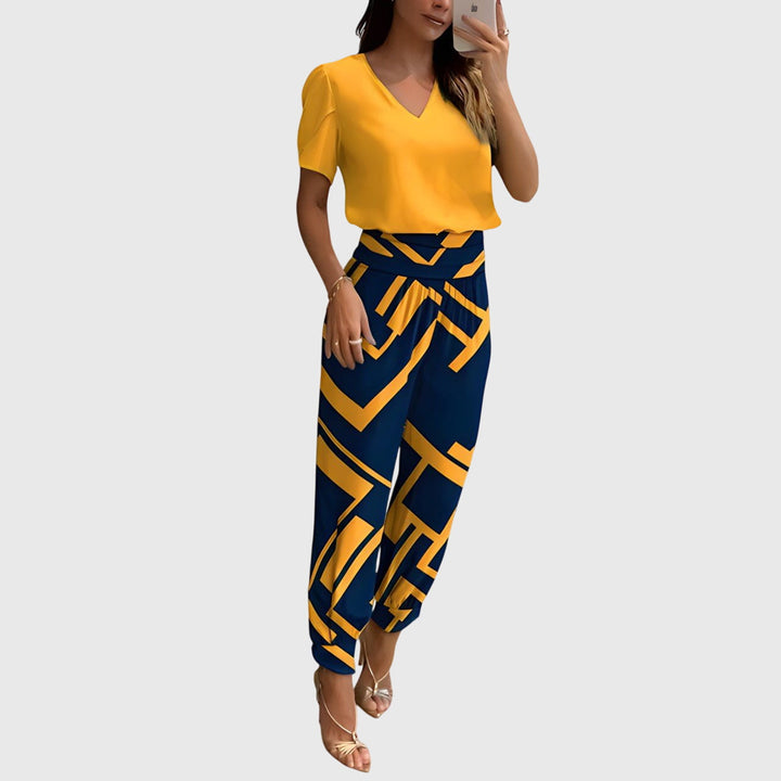 Evelyn | Stylish Blouse and Pants Set