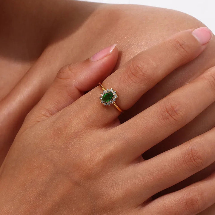 Evelyn | Green Zirconia Ring 18K Gold
