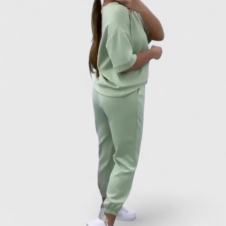 Evelyn | Comfortable Two-Piece Set