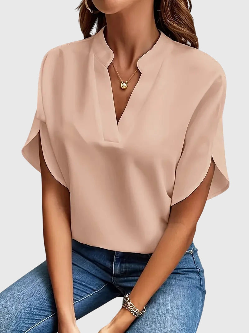 Evelyn | Soft and Elegant V-Neck Shirt