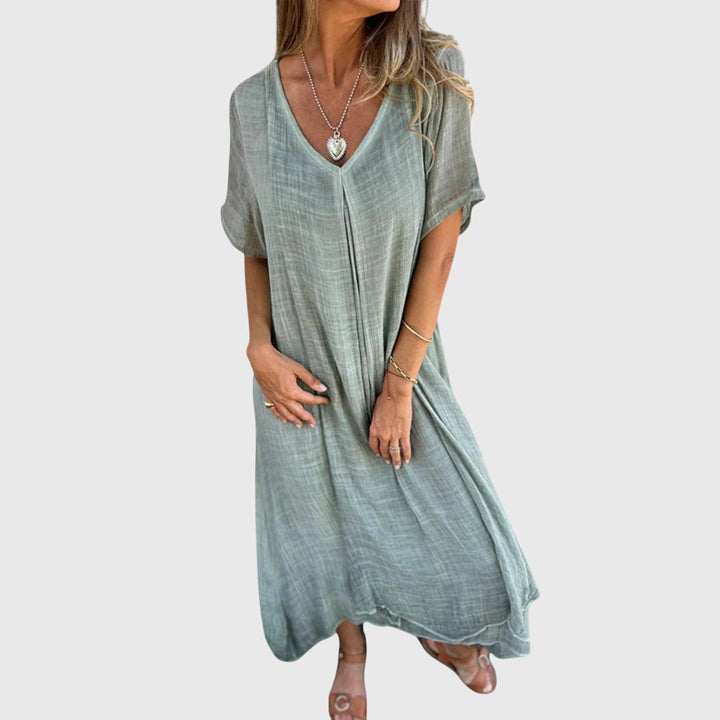 Evelyn | Elegant Lightweight V-Neck Dress