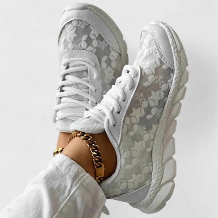 Evelyn | Cozy Sneakers