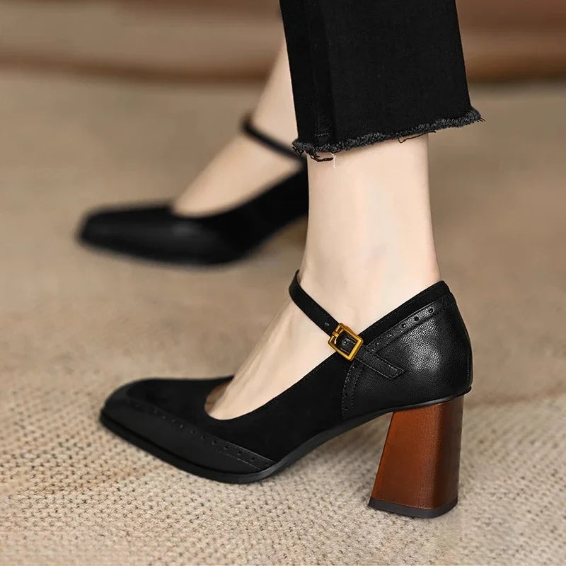 Evelyn | Classic Pumps