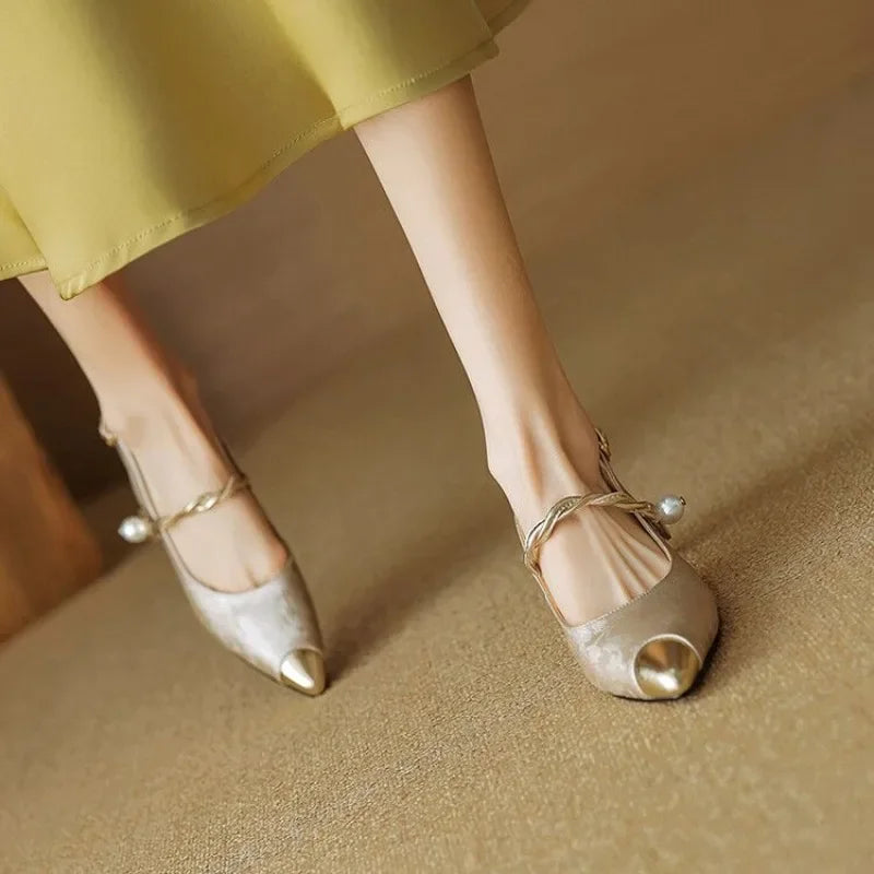 Evelyn | Elegant Pumps