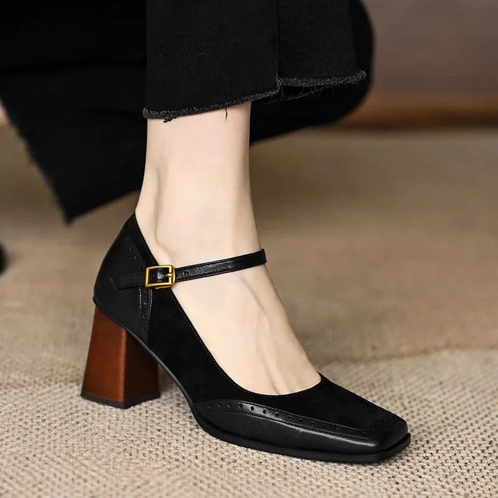 Evelyn | Classic Pumps
