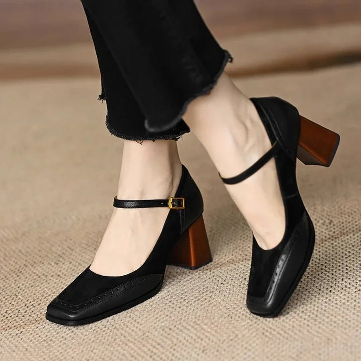 Evelyn | Classic Pumps