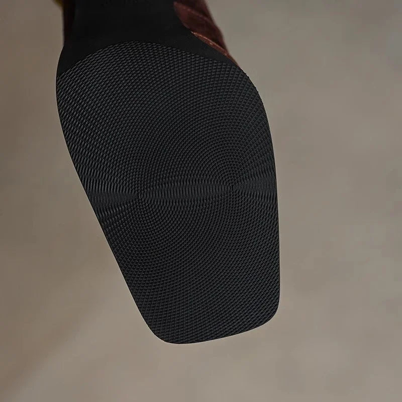 Evelyn | Classic Pumps