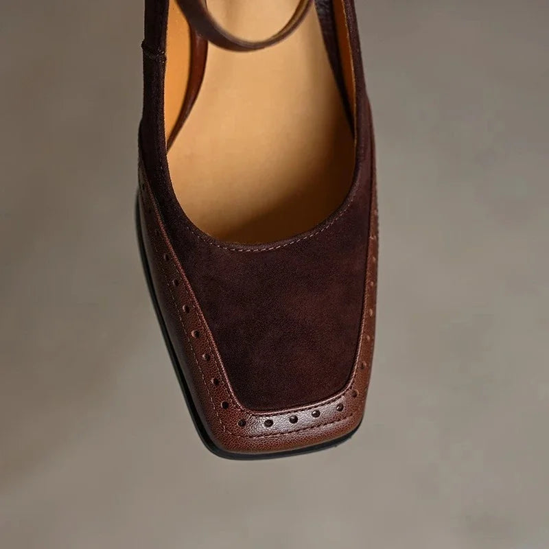 Evelyn | Classic Pumps