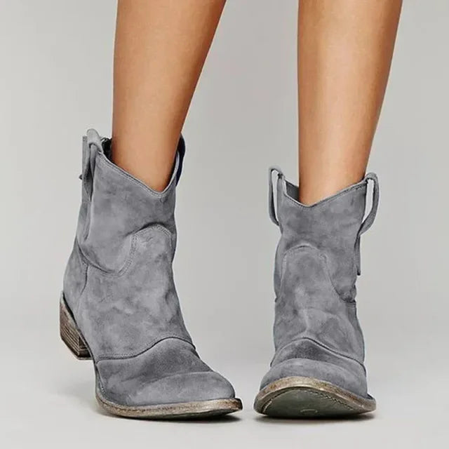 Evelyn | Chic Cowboy Boots