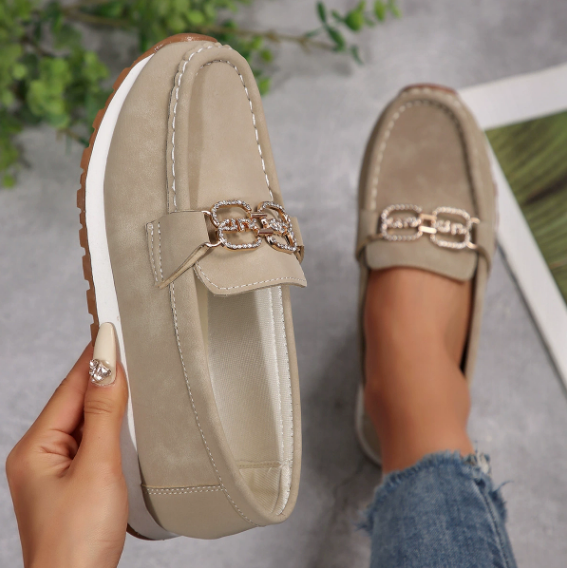 Emma - Chic Diamond Buckle Loafers