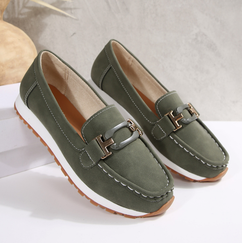 Emelia - Luxury Chain Loafers