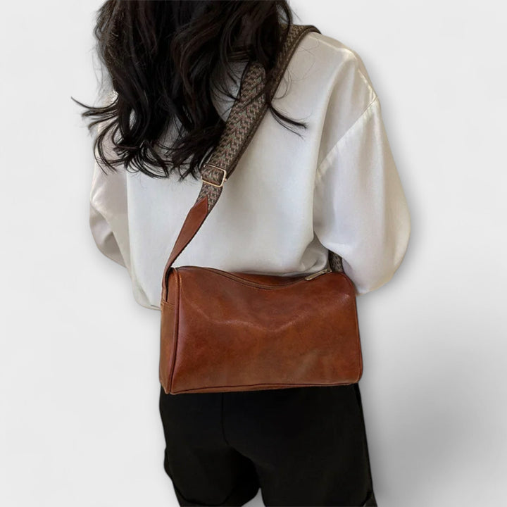 Evelyn | Vintage Crossbody Bag