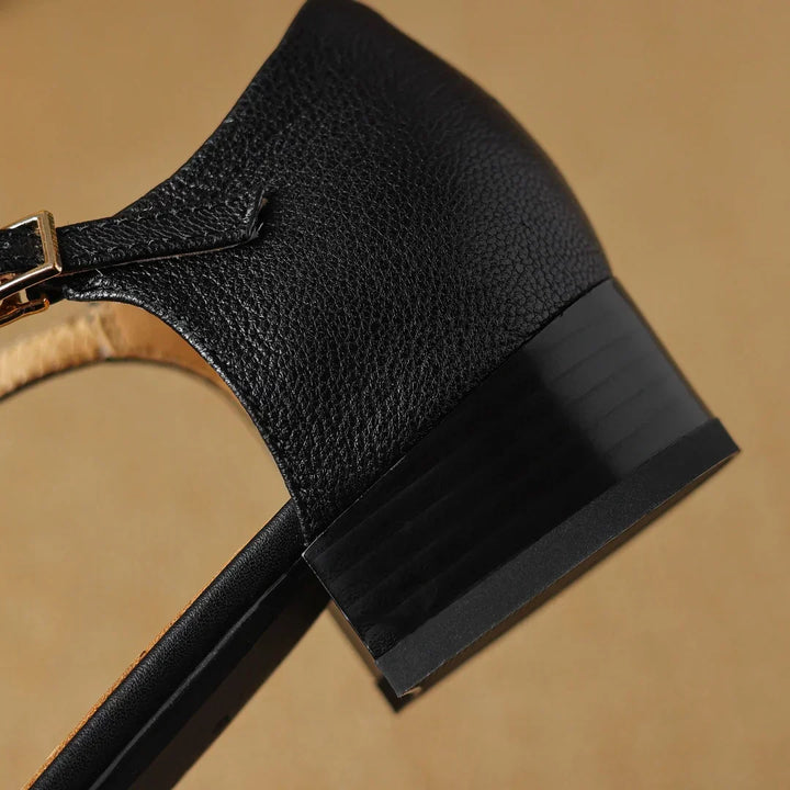 Evelyn | T-Bar Flats