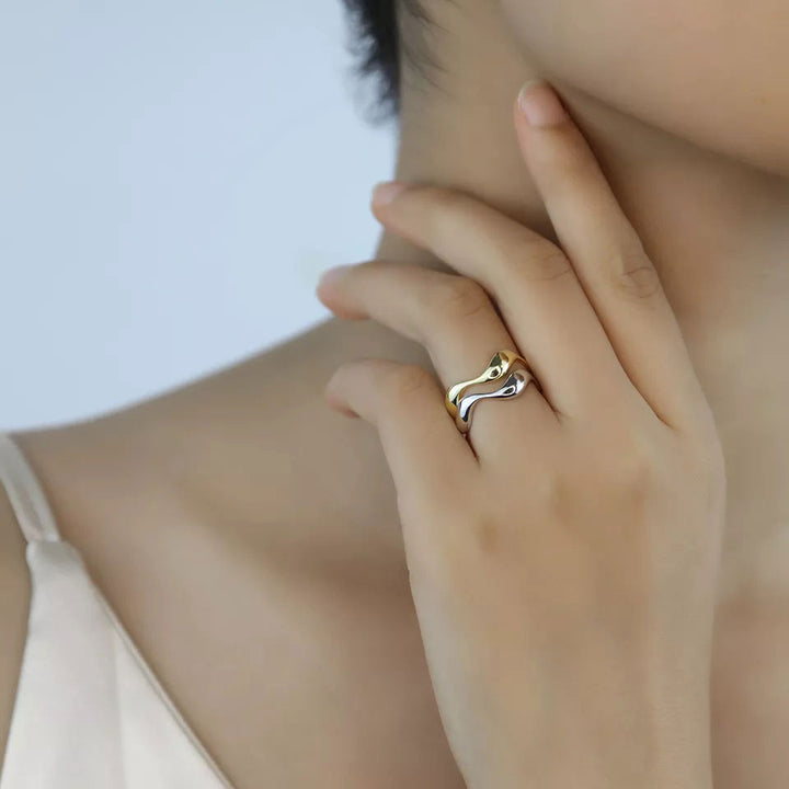 Evelyn | Wave Ring 18K Gold