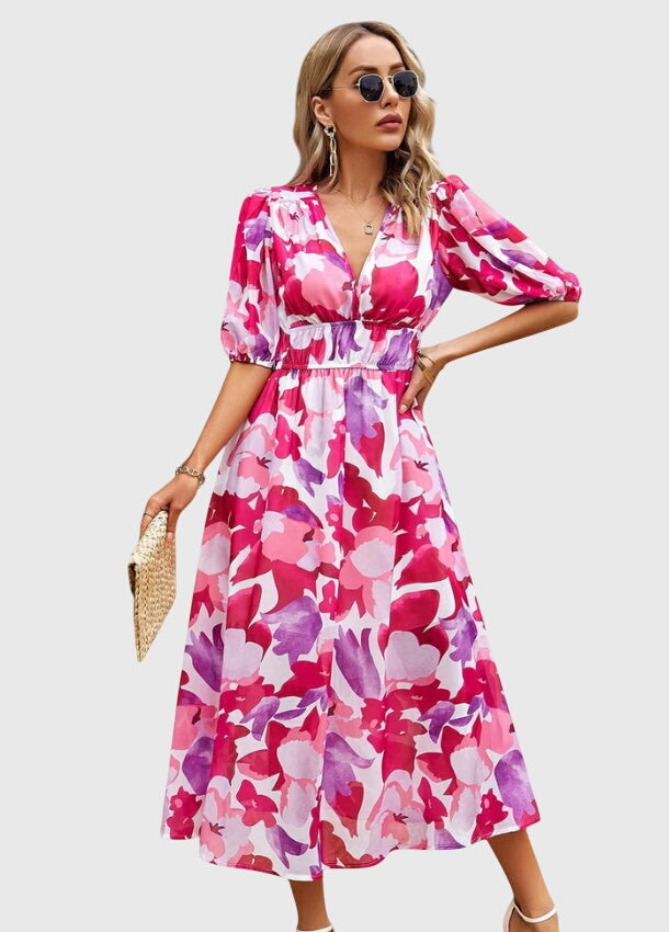 Evelyn | Flattering Floral Midi Dress