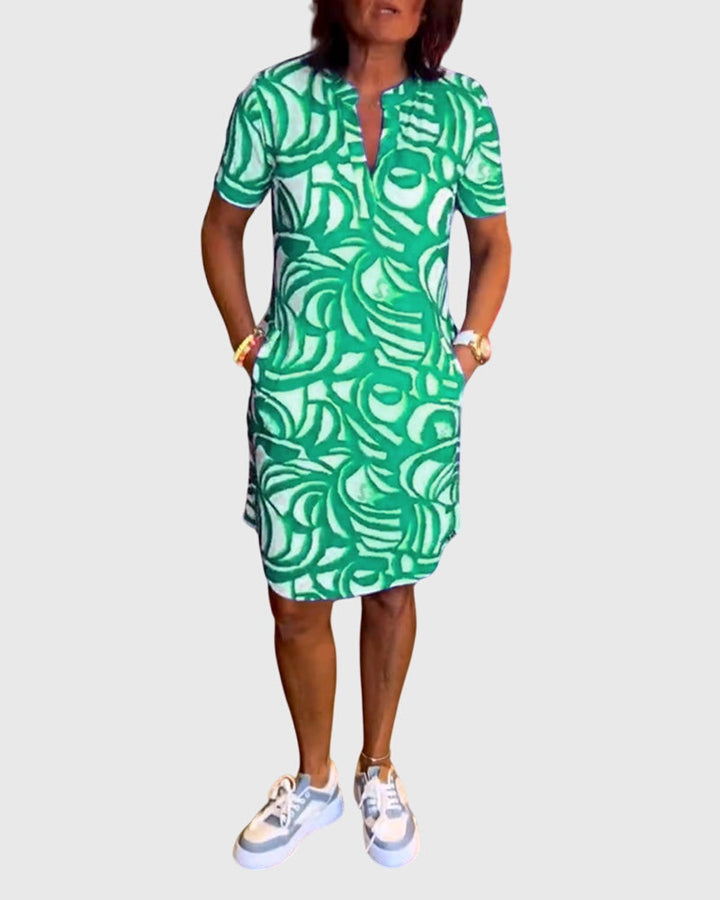 Evelyn | Flattering Avenue Walk Dress