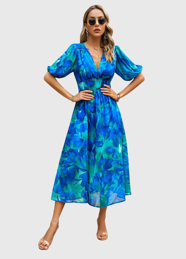 Evelyn | Flattering Floral Midi Dress