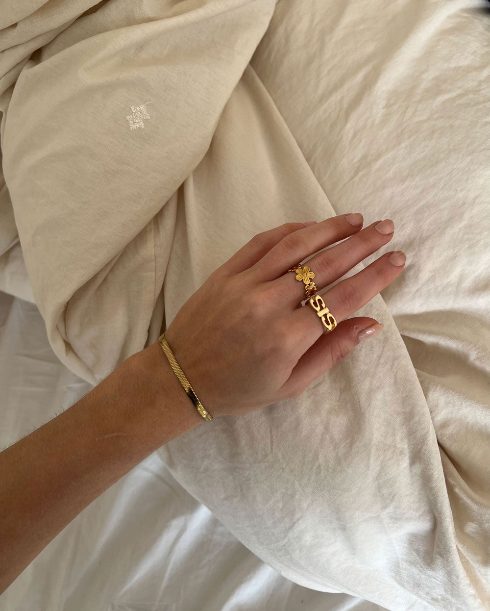 Evelyn | Ring 18K Gold