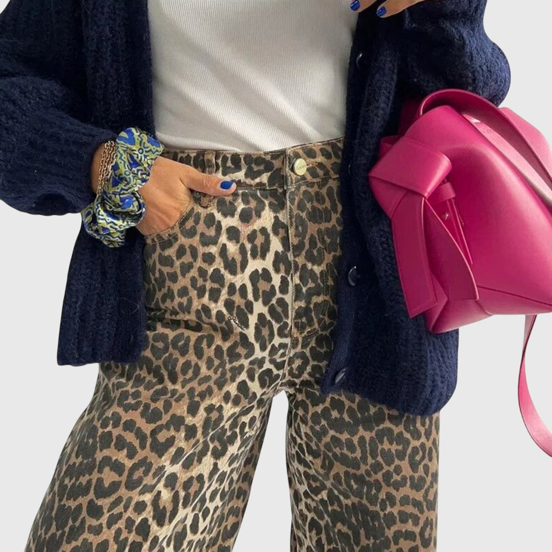 Evelyn | Vintage Jeans with Leopard Print