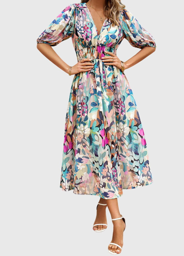 Evelyn | Flattering Floral Midi Dress