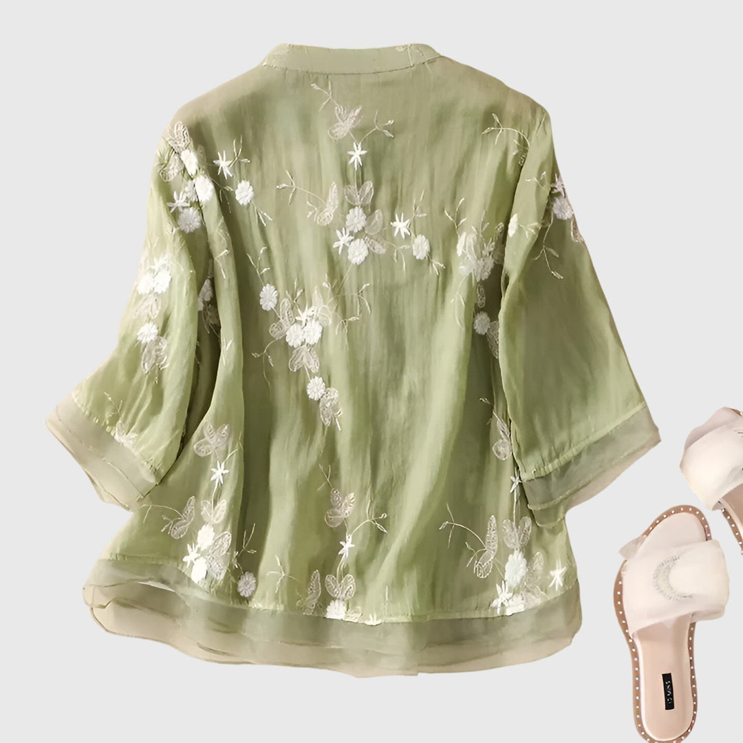 Evelyn | Elegant Top with Embroidered Flowers