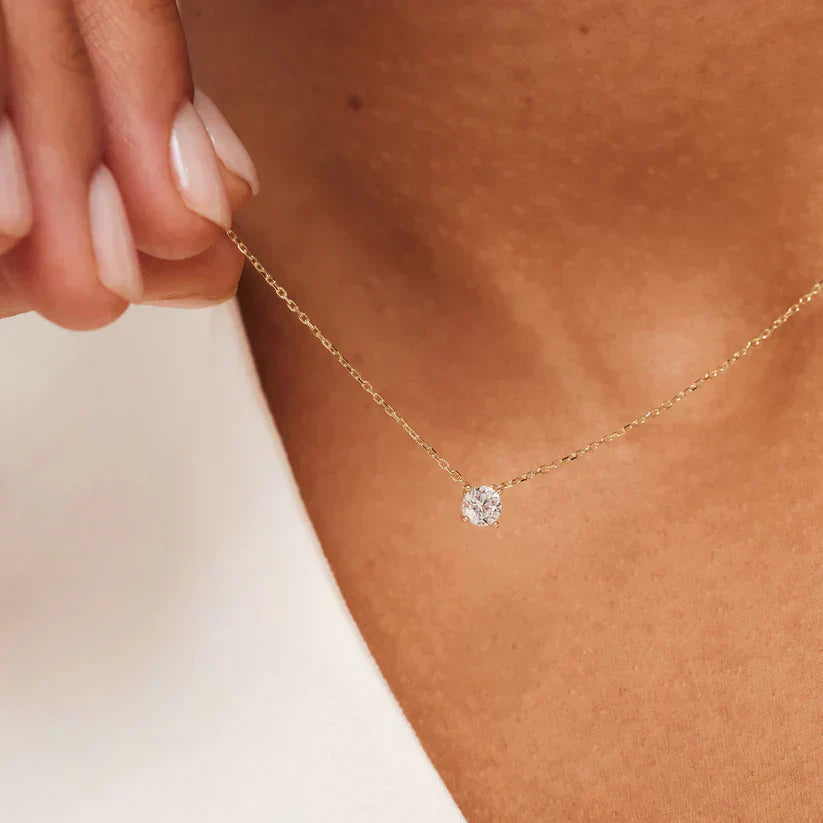 Evelyn | Moissanite Stone Necklace 14k Gold
