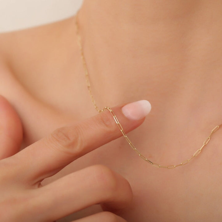 Evelyn | Small Paper Necklace 18K Gold